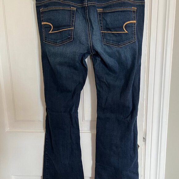 American Eagle, 12 Short jeans, kick boot - Picture 2 of 5